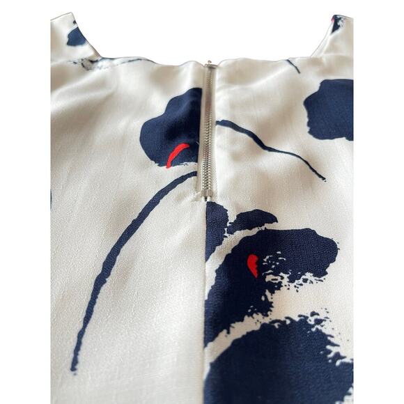 Lucy Paris White Navy Floral Print Sleeveless Cropped Blouse Top - Size Large - Picture 10 of 13